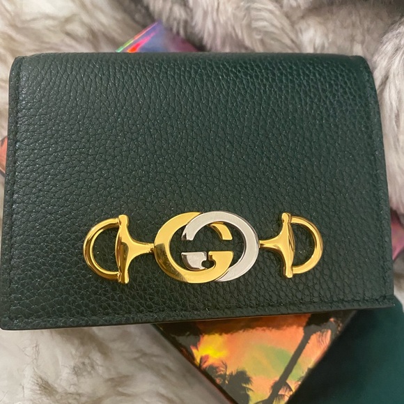 Gucci mini wallet on chain - Picture 1 of 5